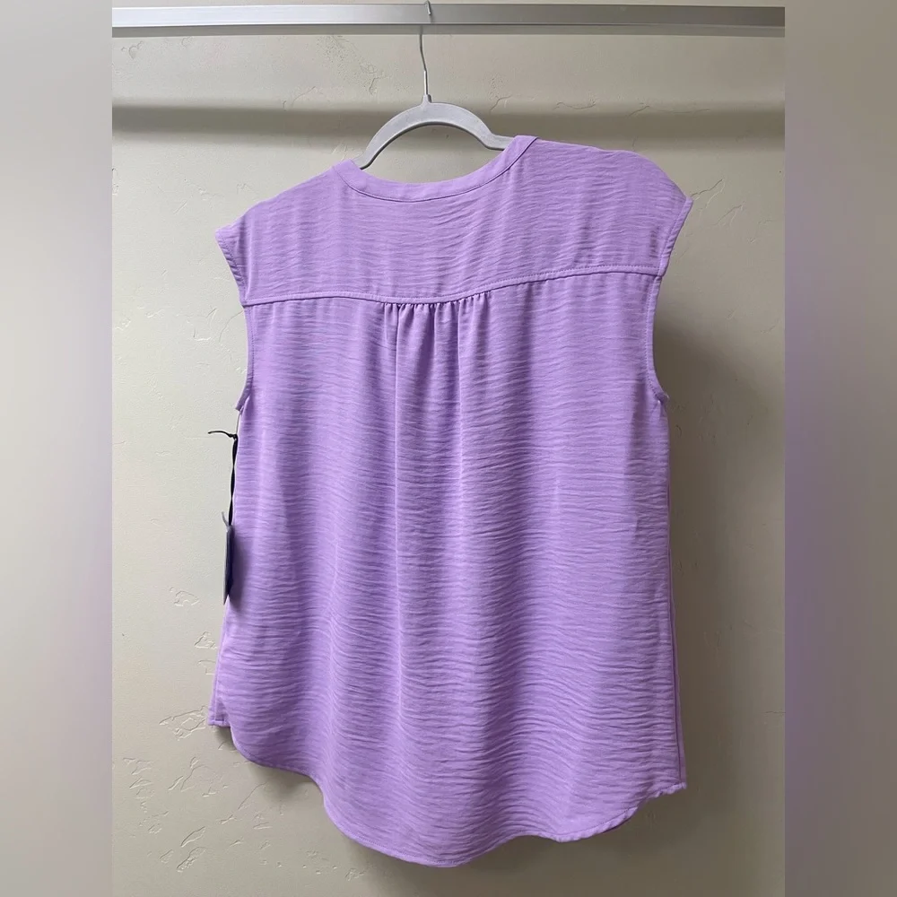 Simply Vera Vera Wang Lavender Sleeveless Blouse - Picture 5 of 7